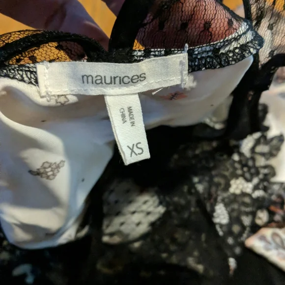 $3 with any bundle Maurices Lacey tank - Picture 12 of 12